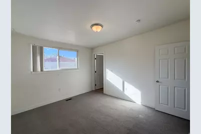 2255 Sorrento Dr, Woods Cross, UT 84087 - Photo 9