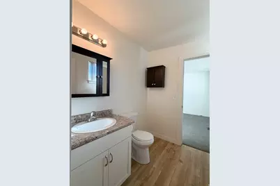 2255 Sorrento Dr, Woods Cross, UT 84087 - Photo 11
