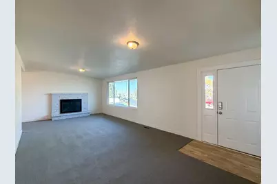 2255 Sorrento Dr, Woods Cross, UT 84087 - Photo 3