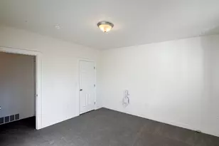 2255 Sorrento Dr, Woods Cross, UT 84087 - Photo 7