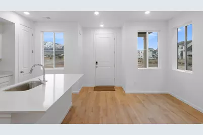 1302 E 1670 N #908, Payson, UT 84651 - Photo 3