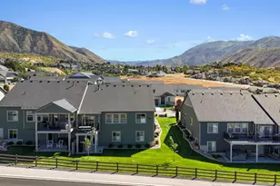 72 W Parkside Loop S, Elk Ridge, UT 84651 - Photo 29