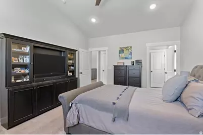 72 W Parkside Loop S, Elk Ridge, UT 84651 - Photo 13