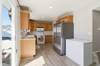 1203 W 1080 N, Pleasant Grove, UT 84062 - Photo 9
