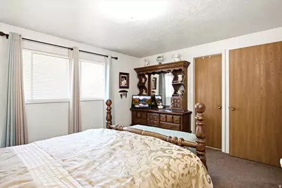 4858 S 3750 W, Roy, UT 84067 - Photo 15