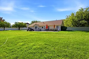 1326 W 800 N, Clinton, UT 84015 - Photo 21