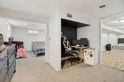 704 Robins Ave, Ogden, UT 84404 - Photo 17
