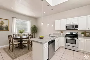 7947 S 5095 W, West Jordan, UT 84081 - Photo 19