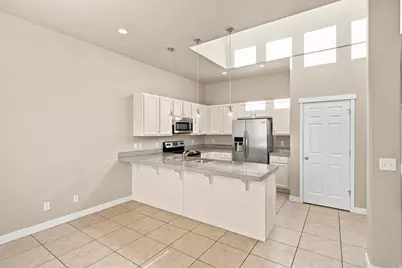 7947 S 5095 W, West Jordan, UT 84081 - Photo 9