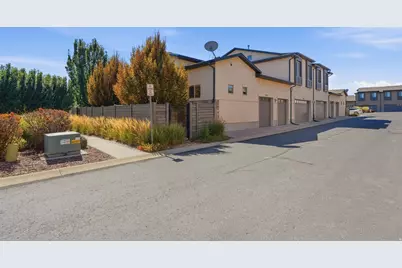 7947 S 5095 W, West Jordan, UT 84081 - Photo 35