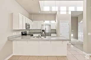 7947 S 5095 W, West Jordan, UT 84081 - Photo 17