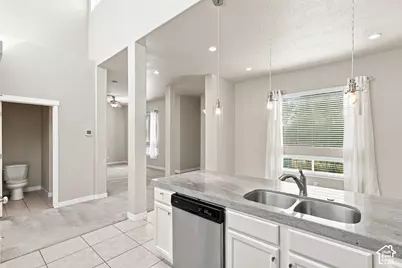 7947 S 5095 W, West Jordan, UT 84081 - Photo 21