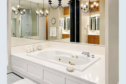 978 Oakwood Dr, Bountiful, UT 84010 - Photo 11