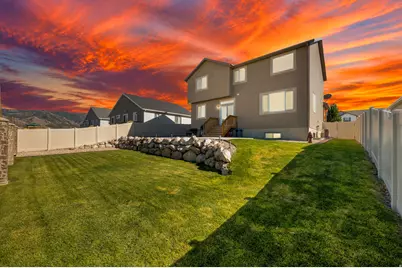 365 E 1970 N, Tooele, UT 84074 - Photo 7