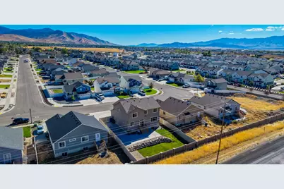 365 E 1970 N, Tooele, UT 84074 - Photo 41