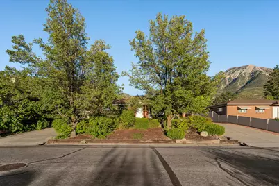 4365 S 2990 E, Holladay, UT 84124 - Photo 51