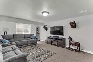 2293 E 8240 S, South Weber, UT 84405 - Photo 39