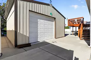 1434 W 1100 N, Farr West, UT 84404 - Photo 41