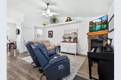1434 W 1100 N, Farr West, UT 84404 - Photo 15