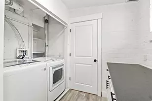1093 W Macfarland Dr N, Salt Lake City, UT 84116 - Photo 41