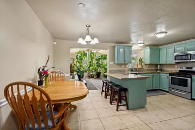 1472 E 8175 S, Sandy, UT 84093 - Photo 15
