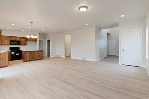 1738 S Windsong Dr, Santaquin, UT 84655 - Photo 13