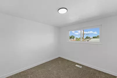 4188 W 5820 S, Kearns, UT 84118 - Photo 11