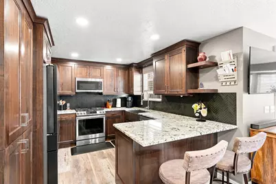 4957 W Lariat Dr S, West Valley, UT 84120 - Photo 5