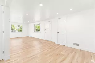 372 E 400 N, Springville, UT 84663 - Photo 5