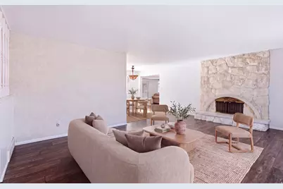 2524 E Camelback Rd, Cottonwood Heights, UT 84121 - Photo 7