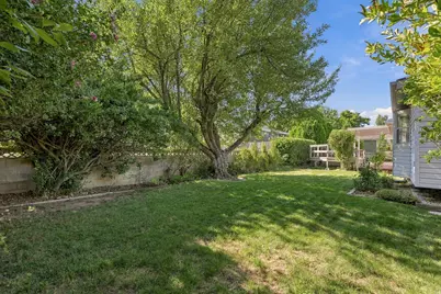 2524 E Camelback Rd, Cottonwood Heights, UT 84121 - Photo 45