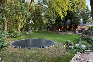 340 W Willow Ridge Cir N, Centerville, UT 84014 - Photo 3