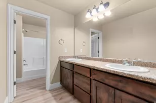 33 E 8330 S, Sandy, UT 84070 - Photo 19