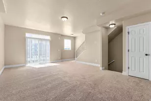 33 E 8330 S, Sandy, UT 84070 - Photo 13