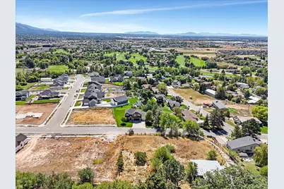 304 W 3275 N #46, Pleasant View, UT 84414 - Photo 9