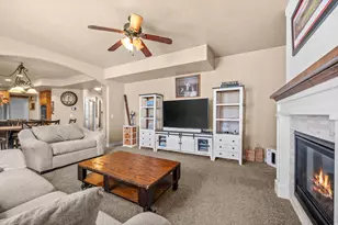 843 W 2400 N, West Bountiful, UT 84087 - Photo 7