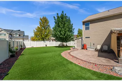 843 W 2400 N, West Bountiful, UT 84087 - Photo 31