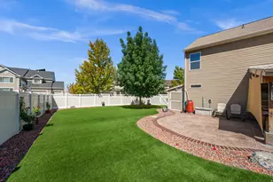 843 W 2400 N, West Bountiful, UT 84087 - Photo 31
