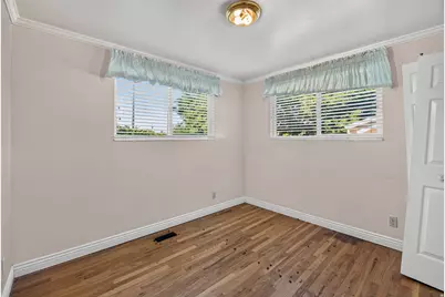137 E 6890 S, Midvale, UT 84047 - Photo 17