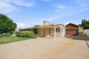 137 E 6890 S, Midvale, UT 84047 - Photo 3