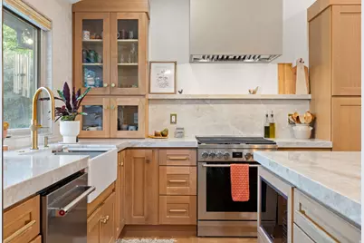 2335 W 7095 S, West Jordan, UT 84084 - Photo 7