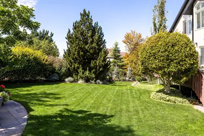 1026 E Springwood Dr, North Salt Lake, UT 84054 - Photo 37
