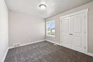 2276 E Boxwood Ln, Eagle Mountain, UT 84005 - Photo 19