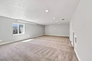 2276 E Boxwood Ln, Eagle Mountain, UT 84005 - Photo 27