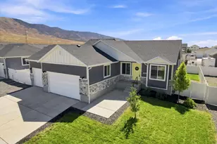 2276 E Boxwood Ln, Eagle Mountain, UT 84005 - Photo 35
