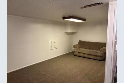5208 S 2375 W, Roy, UT 84067 - Photo 7