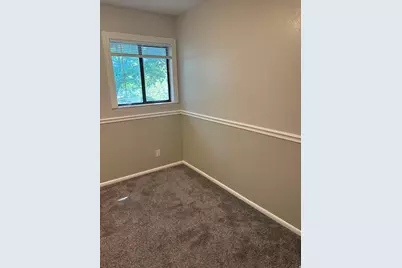 1079 N 200 W #5, Logan, UT 84341 - Photo 11