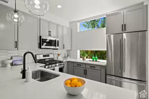 465 N Beaumont Ct W, Salt Lake City, UT 84116 - Photo 7