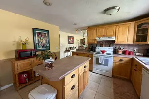 10492 S Columbine Way E, Sandy, UT 84094 - Photo 9