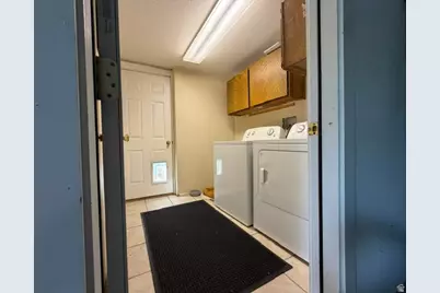 10492 S Columbine Way E, Sandy, UT 84094 - Photo 33